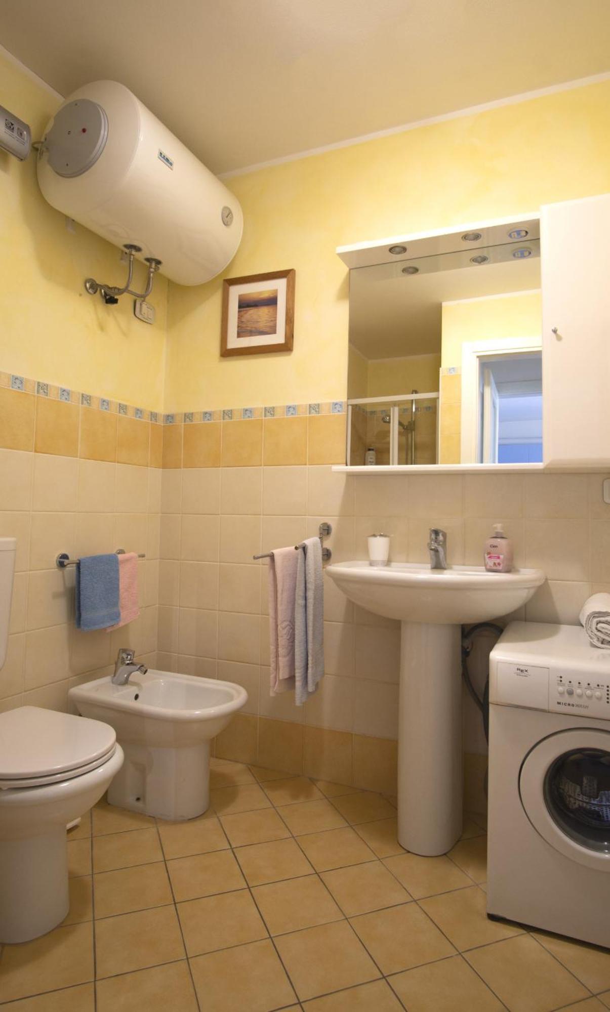 Gaia Apartment Un Gioiello グラード エクステリア 写真